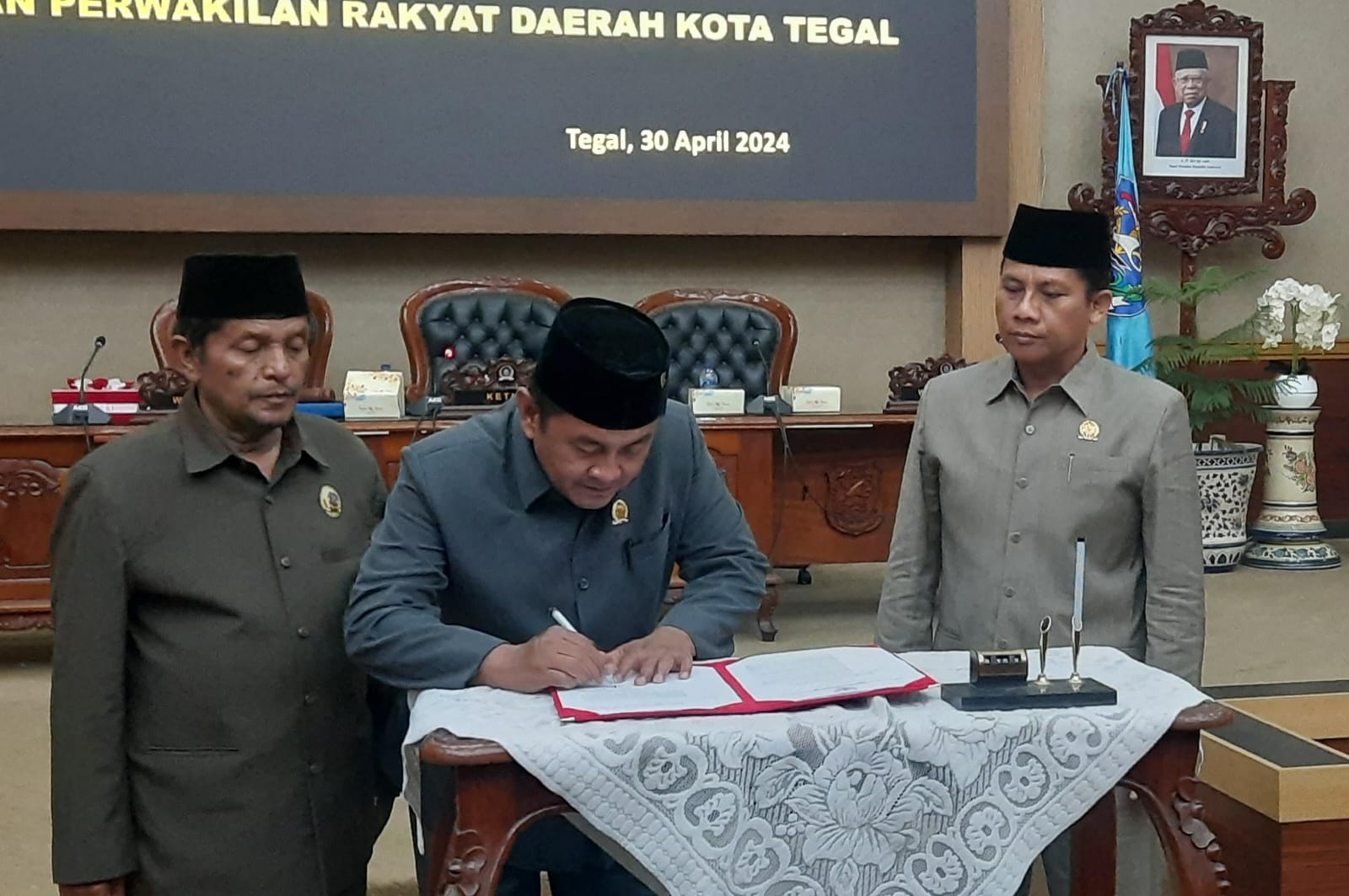 DPRD Kota Tegal Gelar Rapat Paripurna Buka Tutup Masa Persidangan