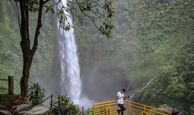 7 Curug di Purwokerto Jawa Tengah yang Gemercik Airnya Mampu Tenangkan Jiwa