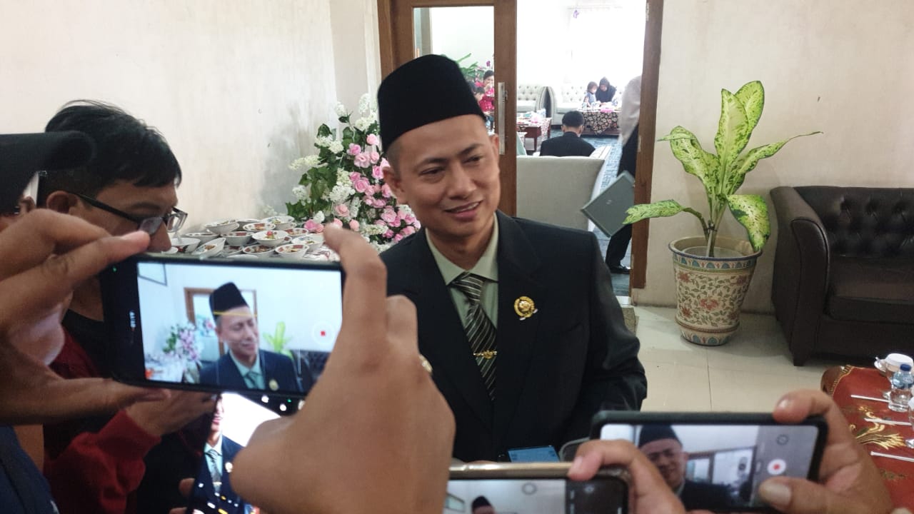 Dilantik Jadi Ketua DPRD Kabupaten Tegal, H Wasbun Jauhara Khalim Janjikan Hal Ini 