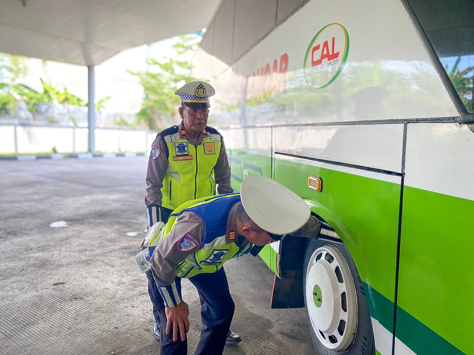 Jelang Libur Panjang Perayaan Waisak, Polisi di Tegal dan Dishub Gelar Pengecekan Kendaraan Umum