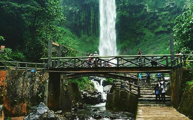 Hemat Ratusan Ribu! Eksplor Air Terjun Tersembunyi di Jateng Ini