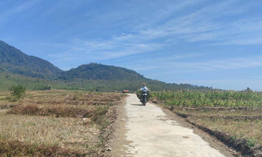 Sepanjang 2023, 5.259 Meter Jalan Usaha Tani Dibangun di Brebes