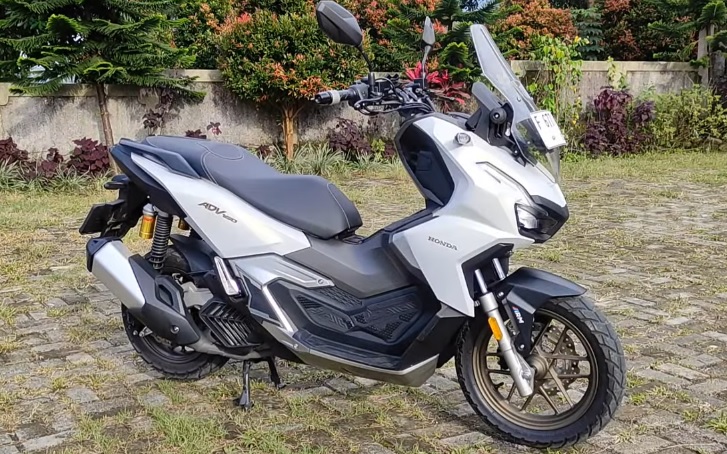 Ergonominya Berkendara dengan Honda ADV 160, yang Selalu Jadi Favorit Pecinta Petualangan