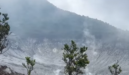 Misteri Tangkuban Perahu yang Aneh, Ternyata Ada Kejadian Diluar Nalar Ini