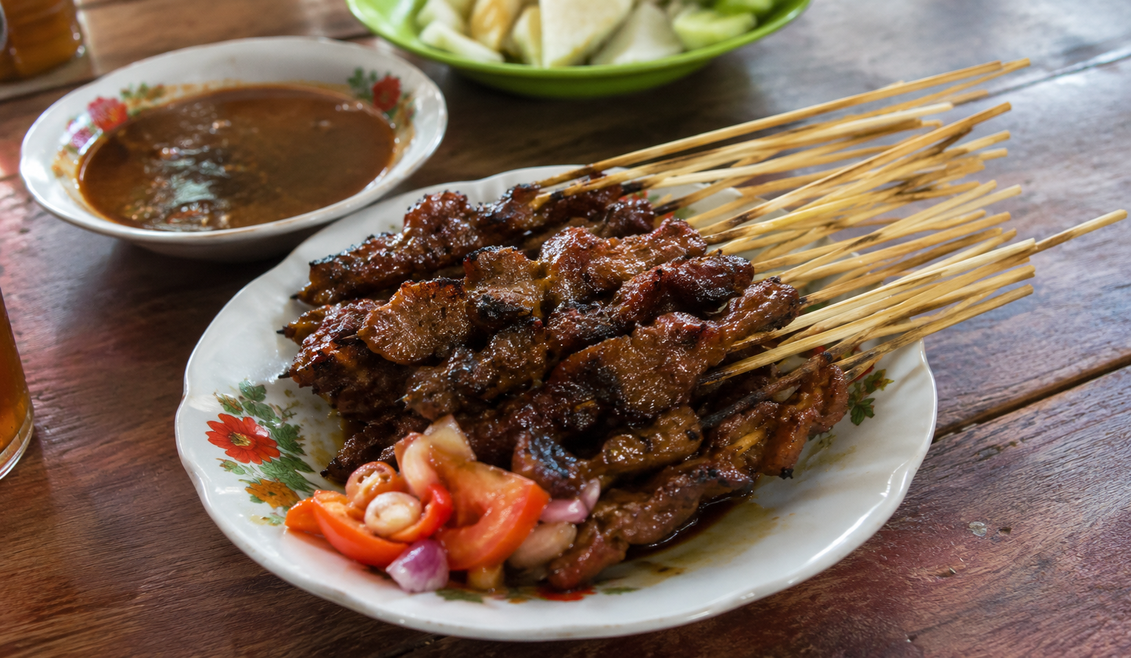 Berburu Sate Kambing khas Tegal di Jalur Pantura: Lokasi dan Menu Terbaik