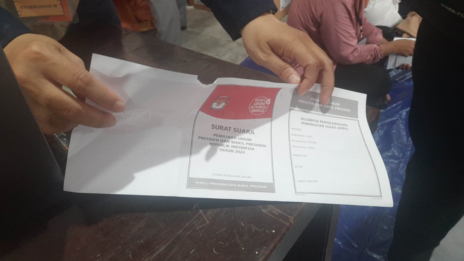 Terbanyak DPD, 1.428 Surat Suara Pemilu 2024 di Kota Tegal Rusak, Ada yang Berubah dari Merah ke Kuning Oranye