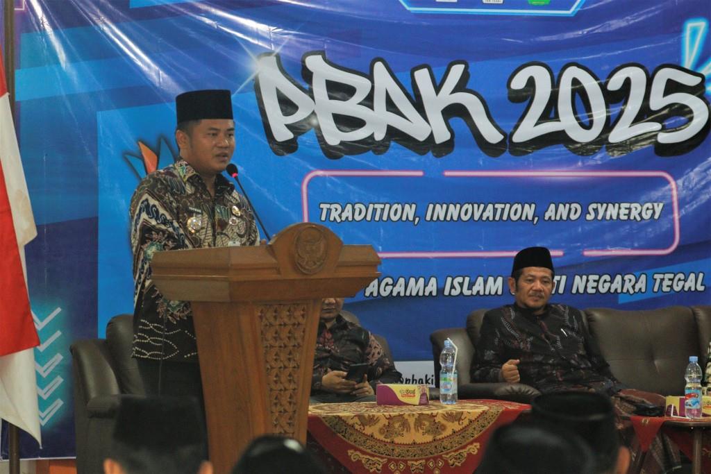 Bupati Tegal Minta Mahasiswa IBN Dapat Menjadi Agen Perubahan