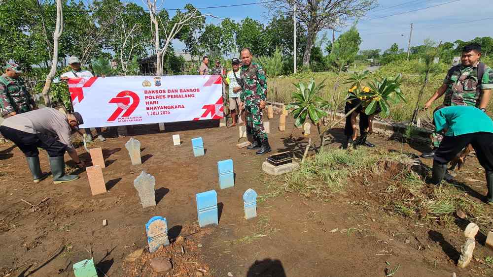 Sinergi Polisi dan TNI di Pemalang saat Ikuti Bhakti Religi Polri