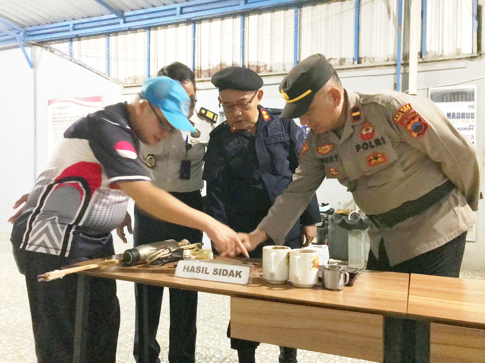 Razia Serentak Lapas Tegal, Petugas Sita Korek hingga Kabel