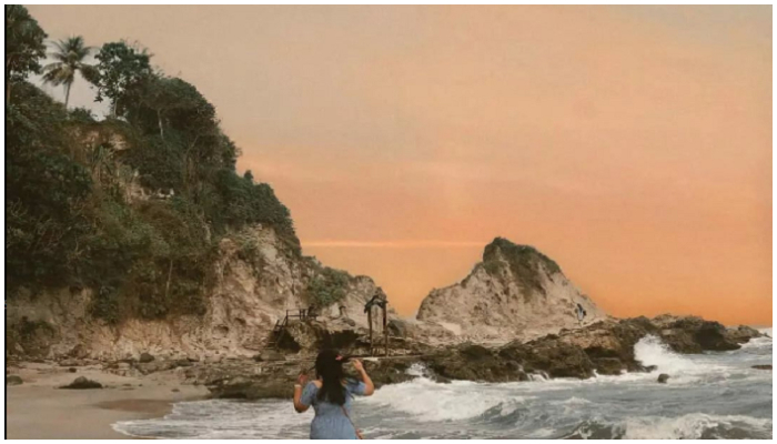 Mengungkap Legenda Mitos Kesetiaan Cinta di Pantai Karang Nini Pangandaran