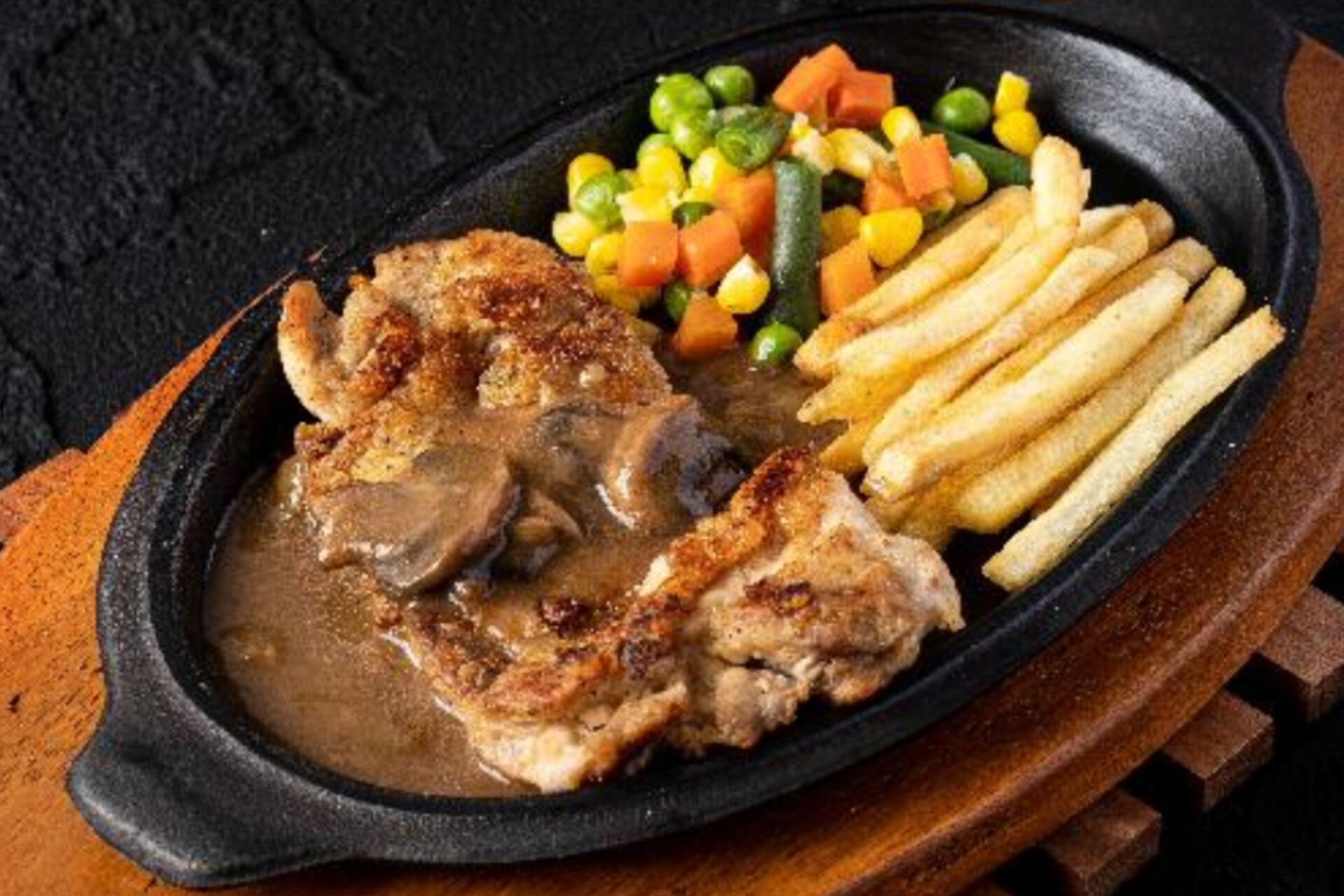 Spot Steak di Cirebon yang Viral, Enak Banget Meski Harga Mulai Rp20 Ribuan