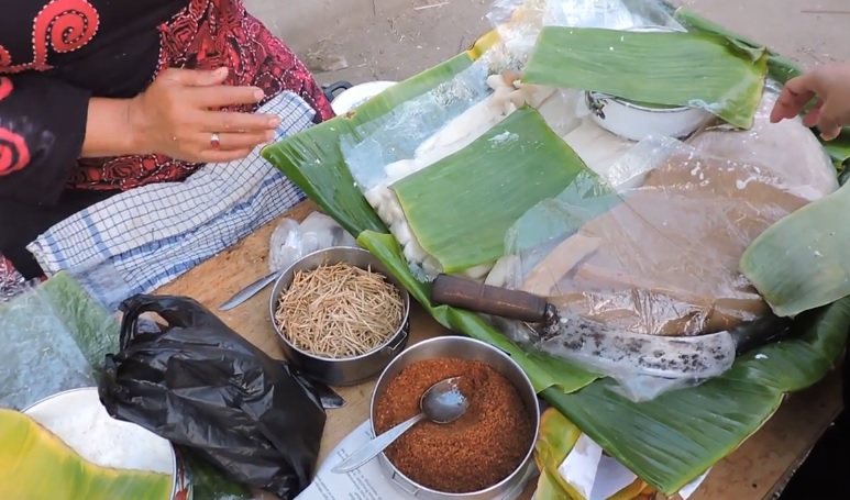 Gemblong Ocar Acir Tegal si Jajanan Lokal yang Autentik