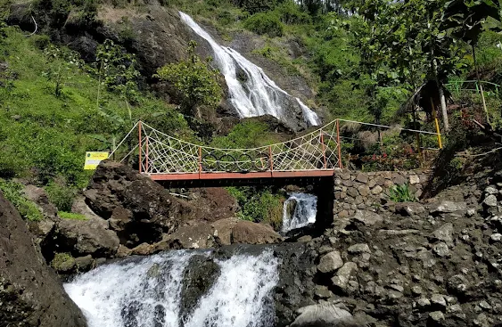 10 Tempat Relaksasi di Kebumen 2025 yang Tersembunyi dari Keramaian, Cocok untuk Healing Tenang