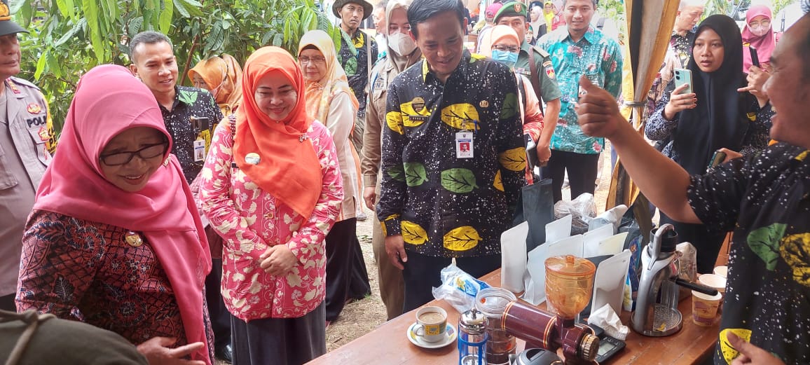Produksi Bawang Putih di Kabupaten Tegal Lesu, Bupati Umi Azizah: Ada Permainan Oknum!