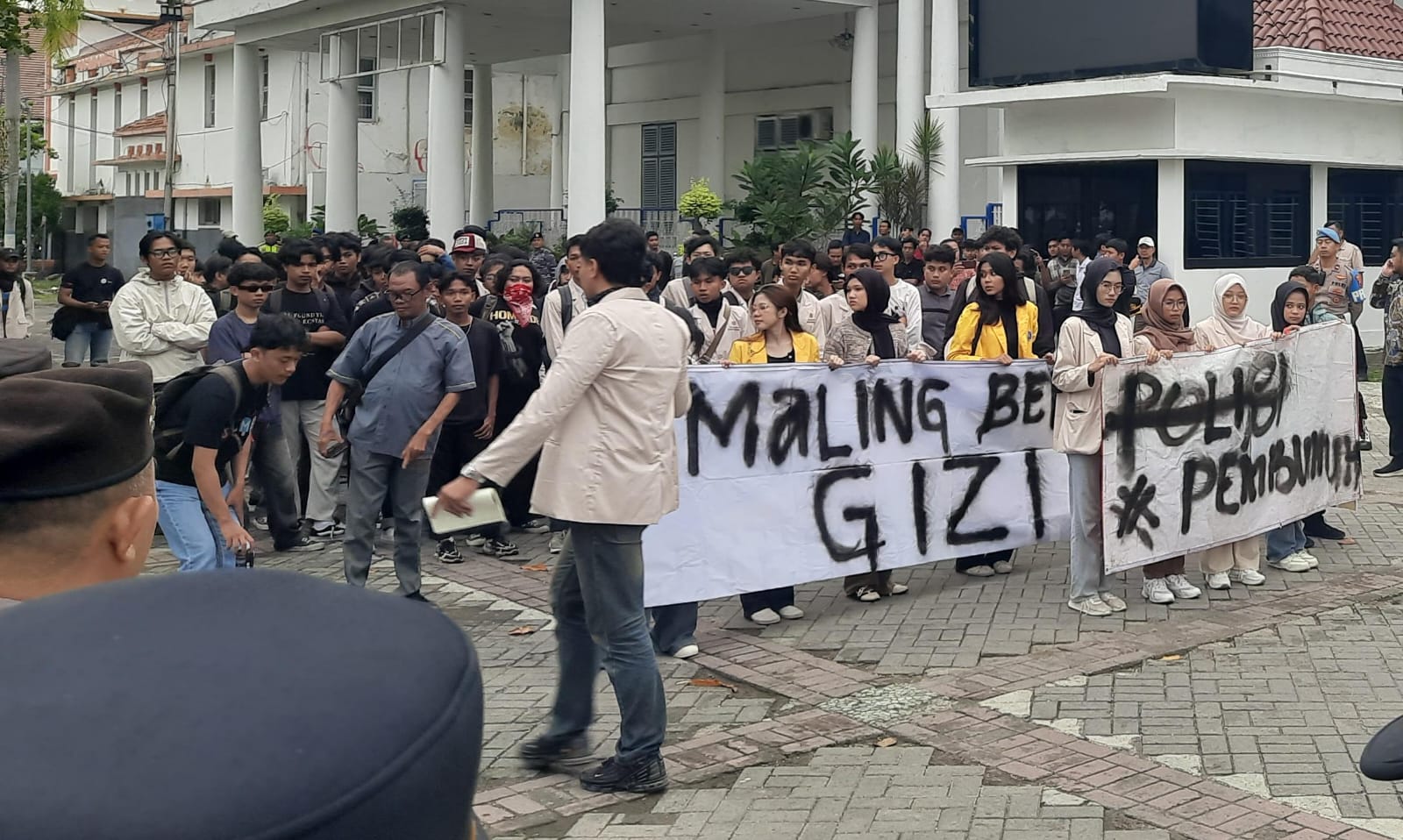 Gelar Unjuk Rasa, Mahasiswa di Tegal Bawa Sembilan Tuntutan