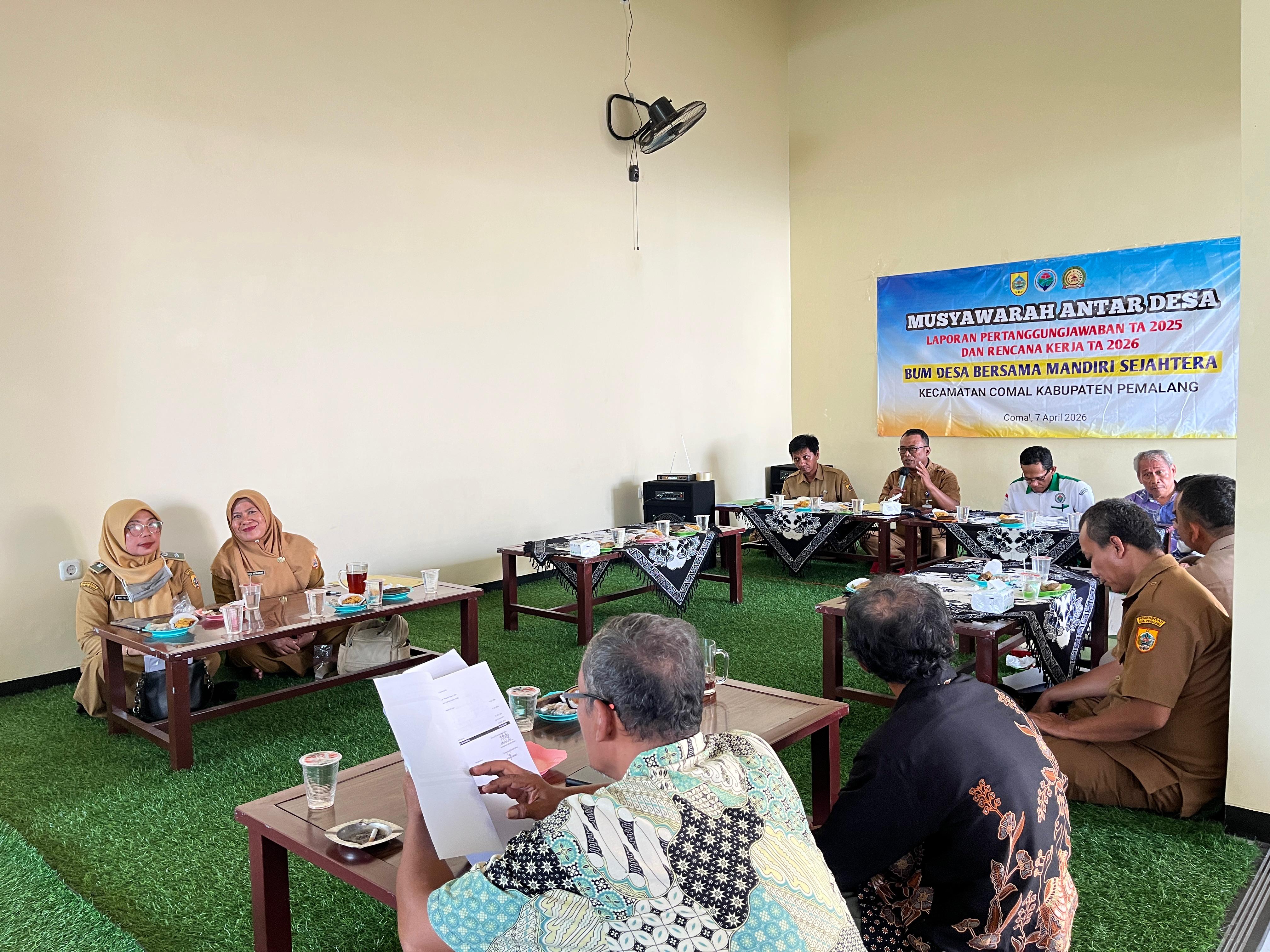 Camat Comal Apresiasi Kinerja BUMDesma Mandiri Sejahtera Tahun 2025