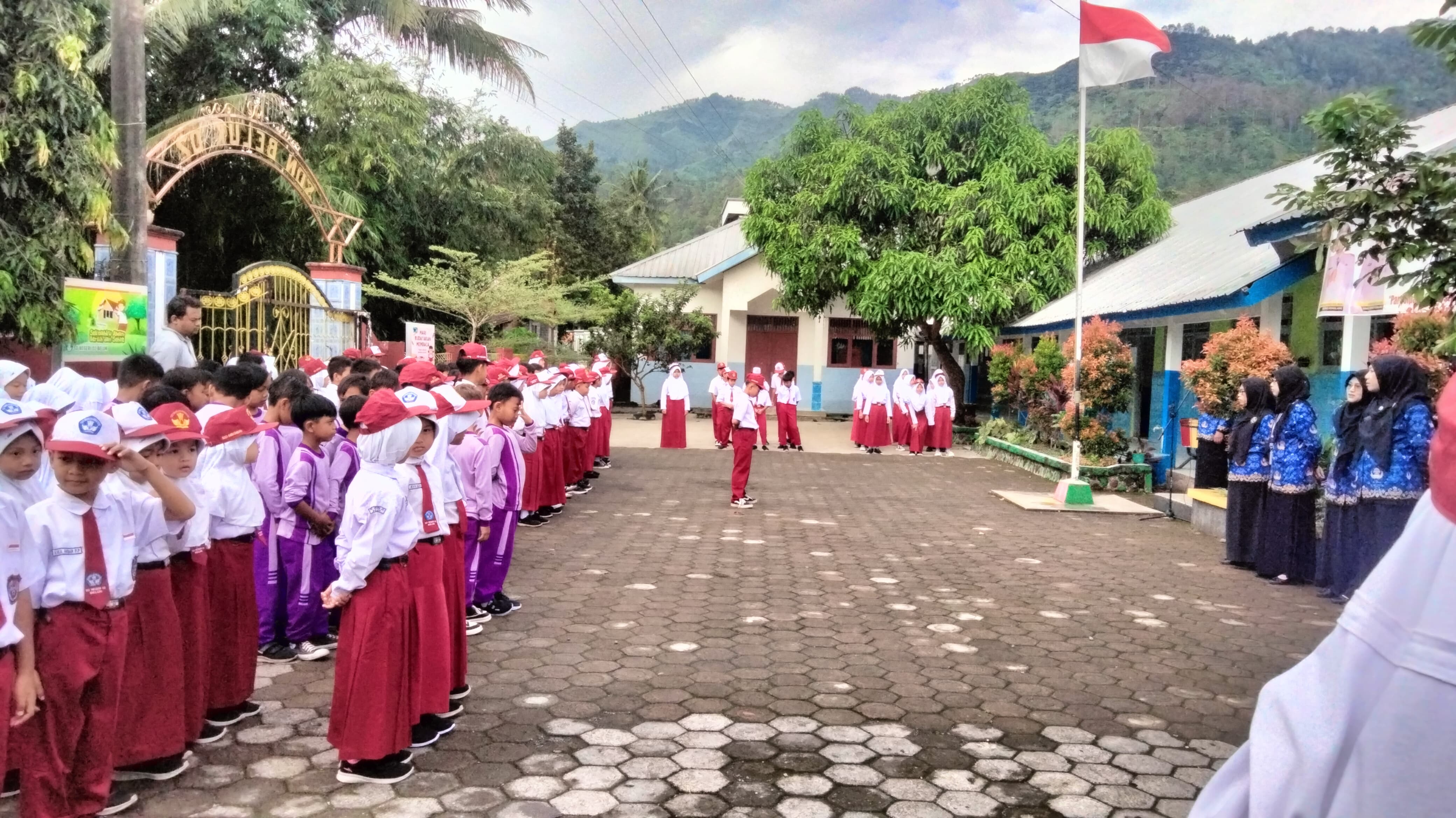 Peringatan Harkitnas 2025 SD Negeri 2 Beluk Pemalang: Kita Juga Bisa Jadi Pahlawan