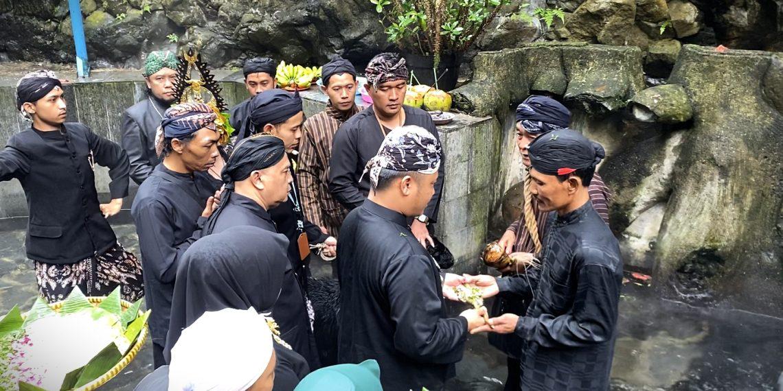 Bupati: Ruwat Bumi Guci Tegal Warisan Leluhur yang Sarat Makna