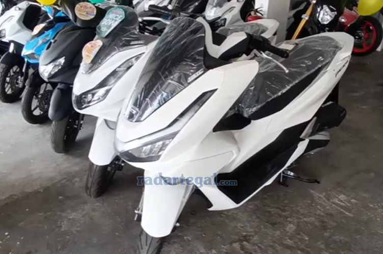 Rincian Lengkap Biaya Servis Honda PCX 160 Roadsync Terbaru 2025