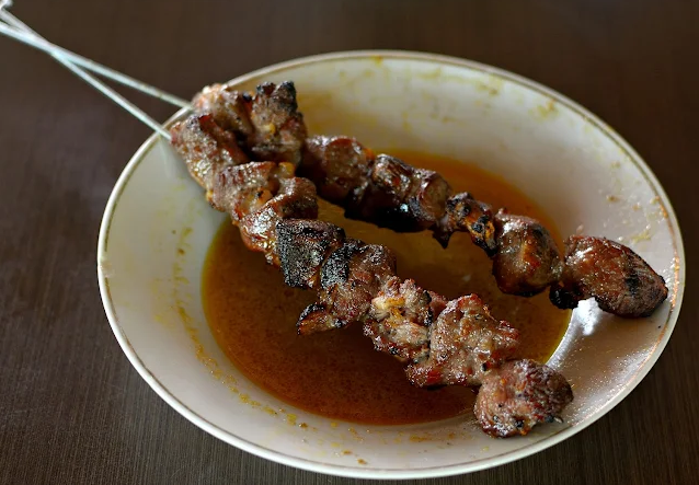 9 Sate Khas Jawa Tengah Terbaik dan Legendaris yang Wajib Anda Coba