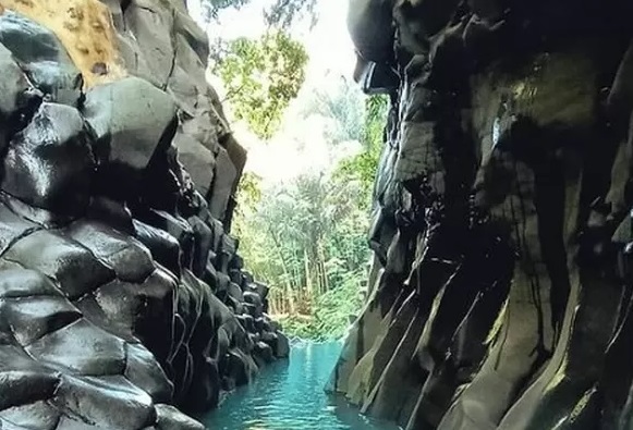 Mitos Menyeramkan Cikuluwung, Salah Satu Curug di Bogor 