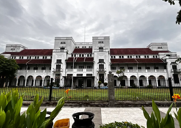 Wisata Kolonial Belanda di Jawa Tengah, 13 Tempat Bersejarah yang Masih Eksis
