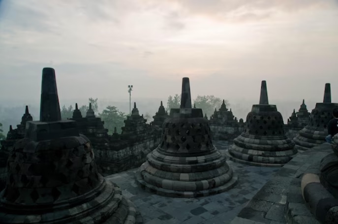 4 Barang Wajib Dibawa saat Pertama Kali ke Candi Borobudur