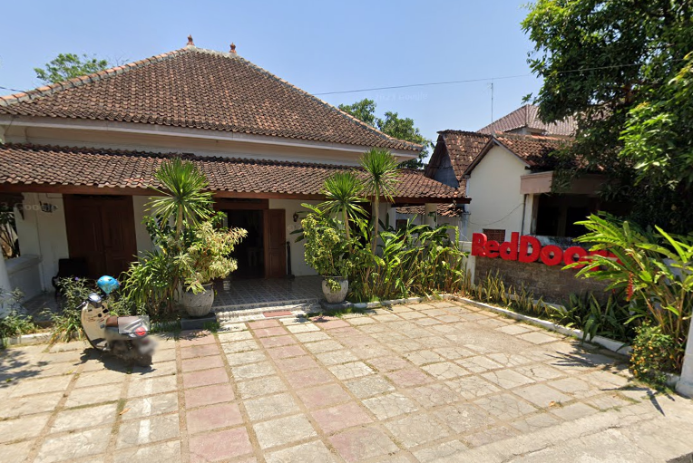 5 Pilihan Homestay Murah di Rembang Kota, Dekat Terminal & Kuliner Malam