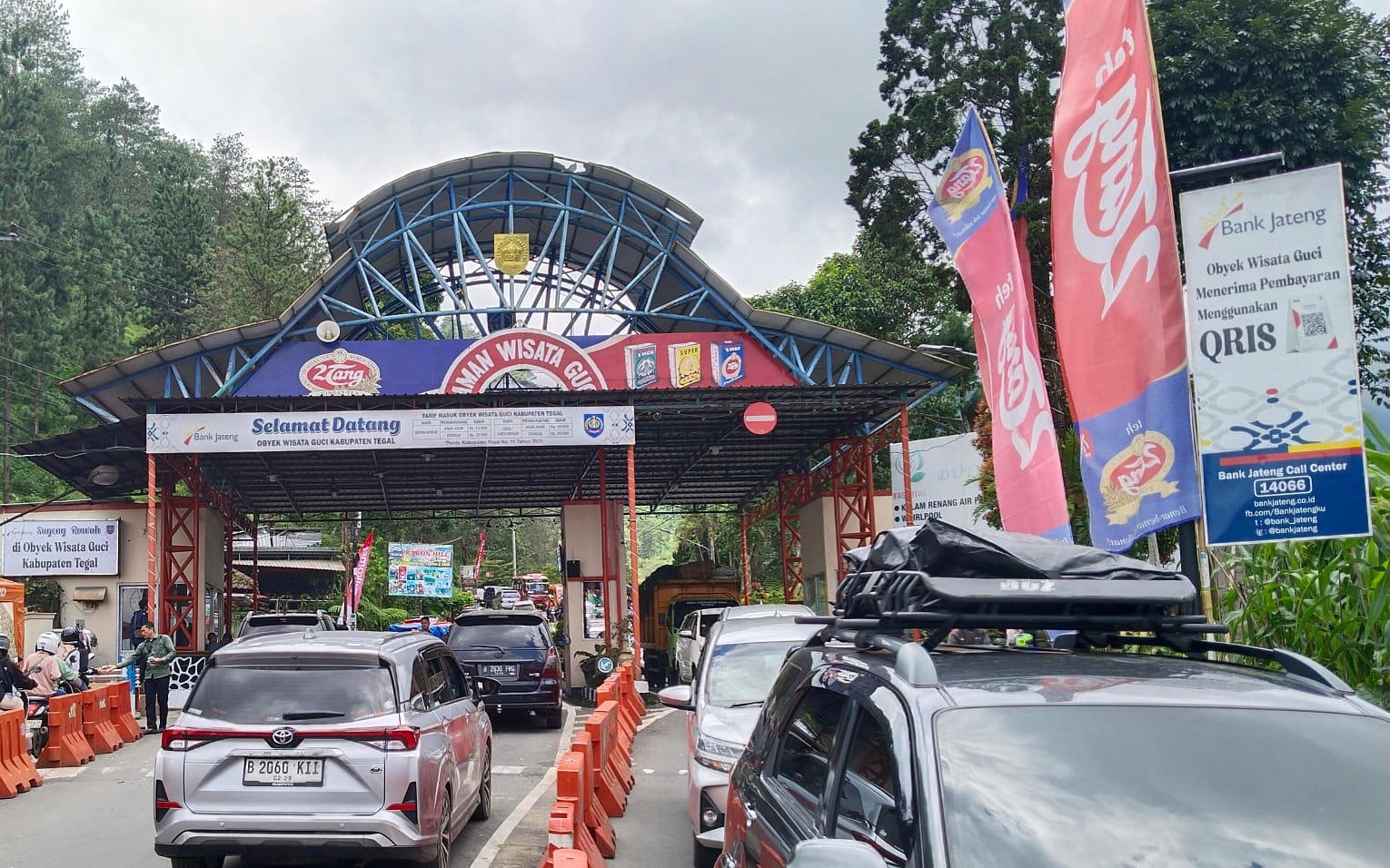 Jalan Menuju Guci Tegal Sering Macet dan Dikeluhkan, Fraksi PDIP Beri Solusi Begini  