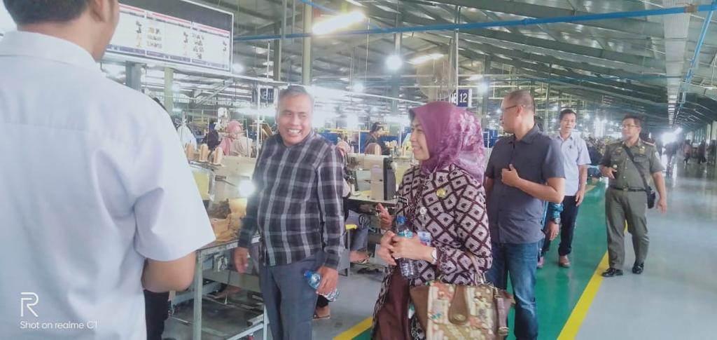 Tim Gabungan DPRD dan Pemkab Brebes Sidak Pabrik, Ini yang Dihasilkan 