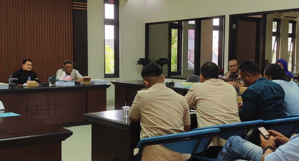 Formagi Audensi dengan DPRD, Dorong Tata Kelola Sampah MBG di Brebes