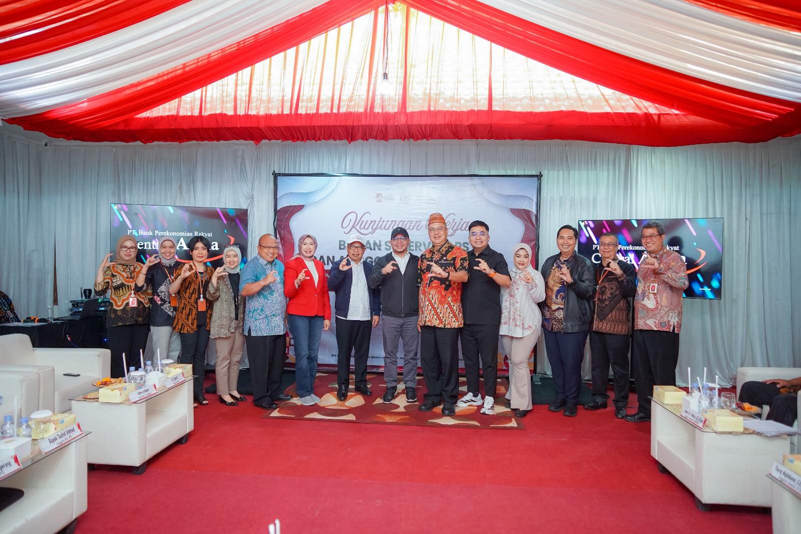 Hujan Apresiasi dari Komisi XI DPR RI dan BSLPS saat Lakukan Kunjungan Kerja ke BPR Central Artha