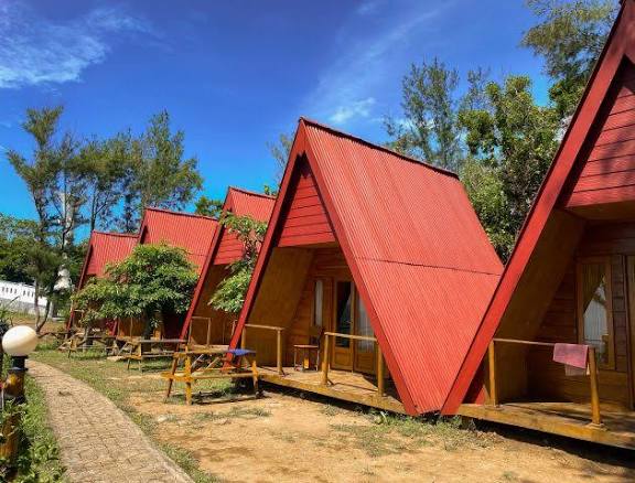 Healing di Pinggir Laut, Ini 3 Penginapan View Pantai Kebumen yang Wajib Dicoba