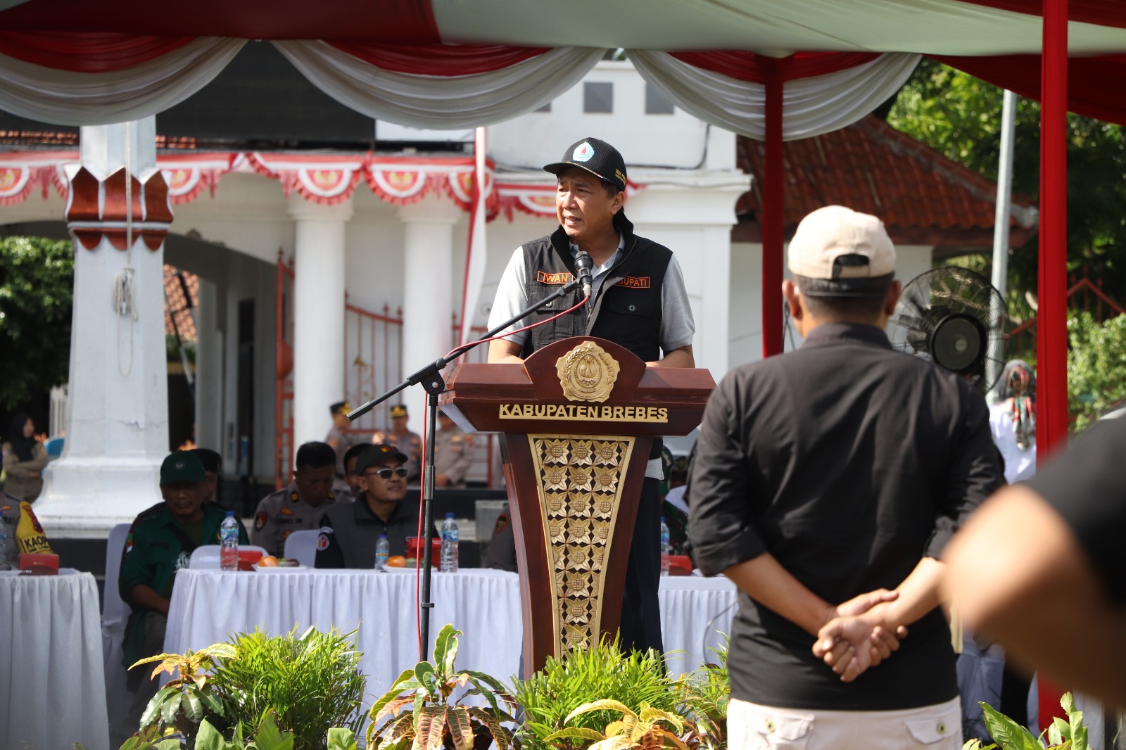 Jelang Pemungutan Suara Pemilu 2024, Pj Bupati Brebes Ajak warga Wujudkan Pesta Demokrasi yang Damai