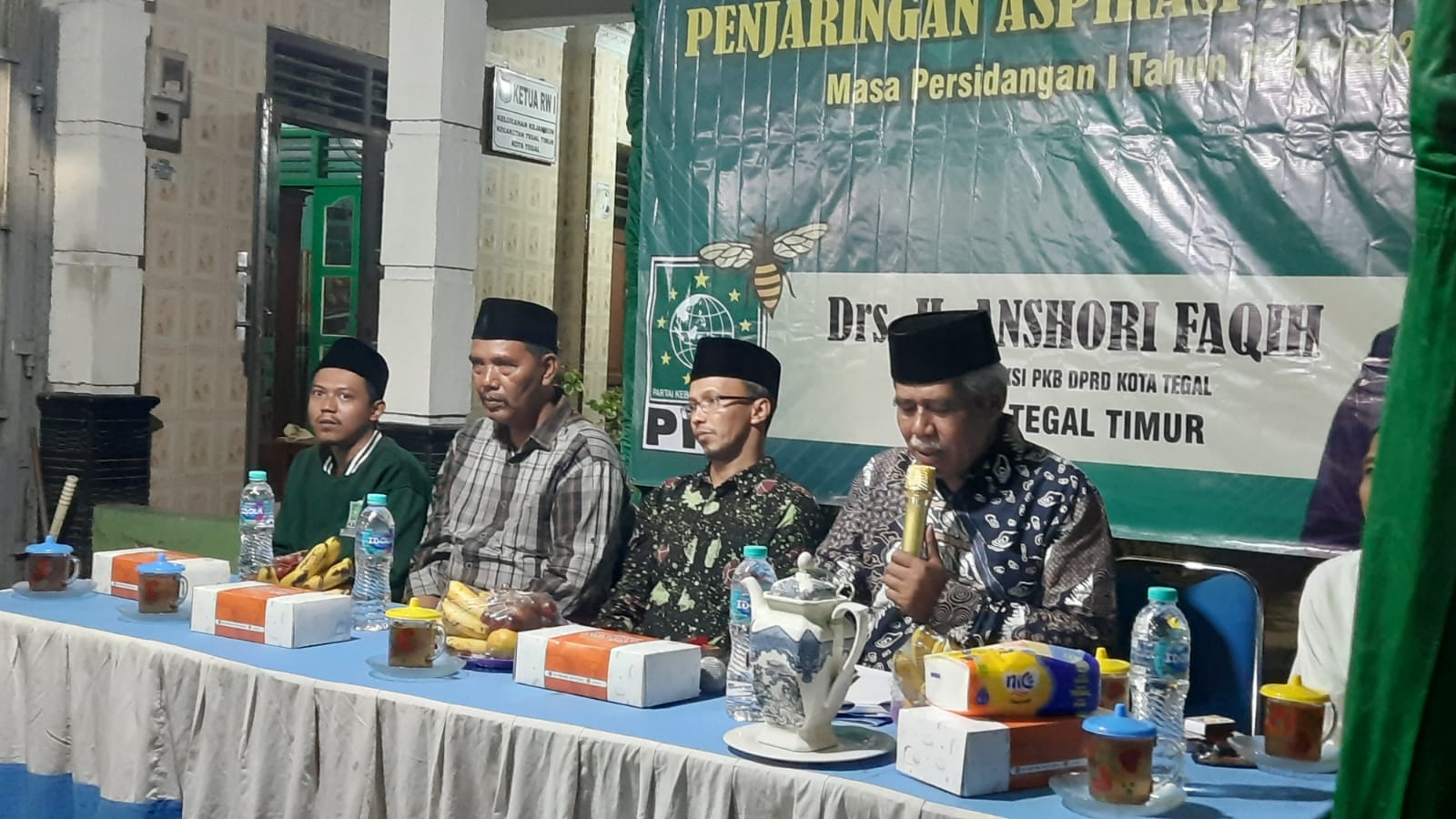 Ikut Reses Anggota DPRD Kota Tegal, Warga Usul Penambahan Palang Pintu Kereta Api