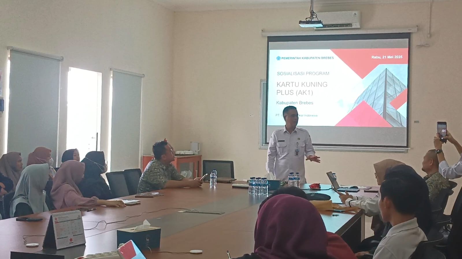 Antisipasi Gelombang PHK di Brebes, Dinperinaker Sosialisasi AK1 Plus 