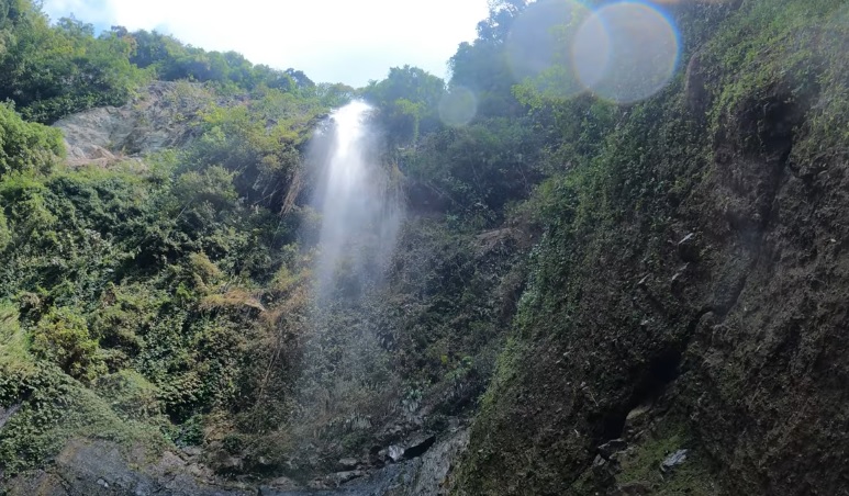 4 Air Terjun Eksotis di Semarang Tanpa Perlu Trekking Rumit