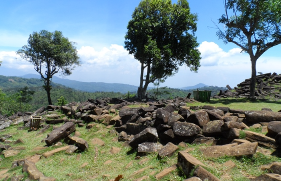 Misteri Batu Lingga di Gunung Padang Cianjur yang Belum Terpecahkan, Bikin Ilmuan Sedunia Tertarik