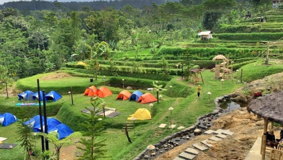 5 Spot Camping Terbaik di Pemalang dengan Pemandangan Gunung Slamet yang Indah