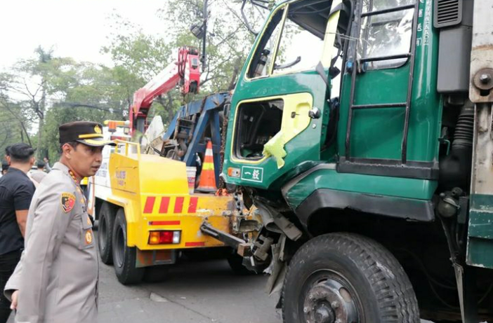 Truk Tabrak Lari di Cipondoh Tangerang, Korban Diminta Lapor Polisi