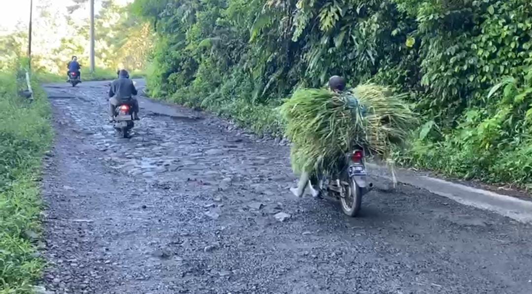 Kondisi Jalan Kretek-Kaligua Rusak, Ketua Komisi III Desak Pemkab Brebes Segera Perbaiki  
