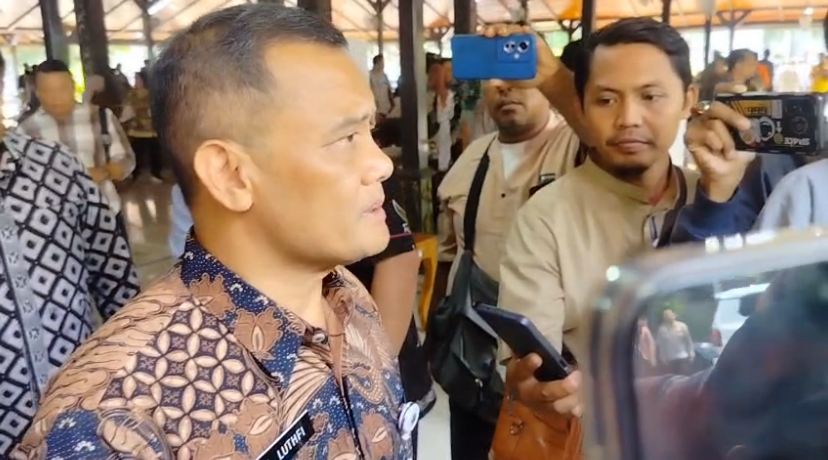 Kunjungan ke Brebes, Gubernur Jateng Tanggapi ASN yang Gunakan Presensi Ilegal