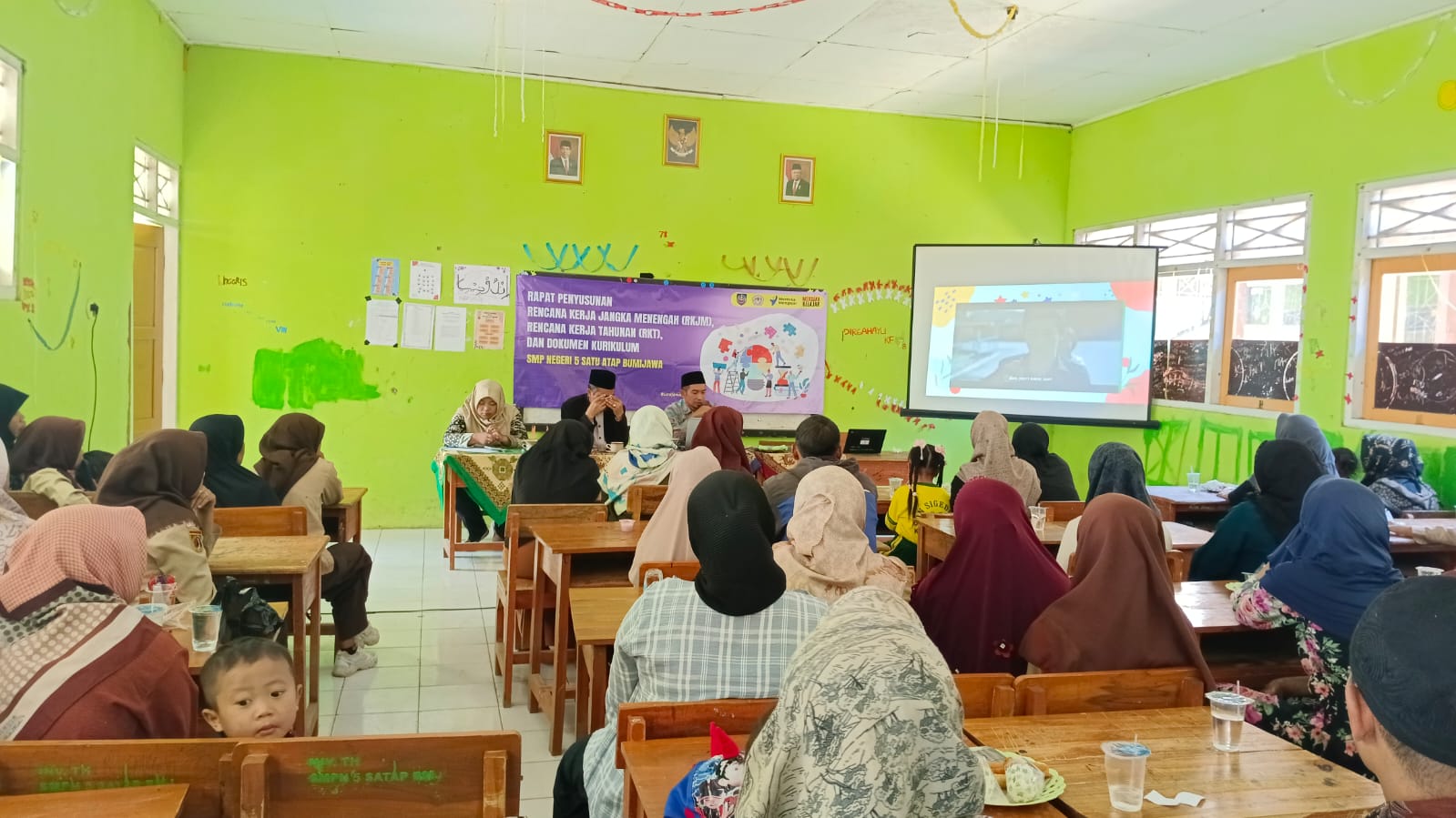 SMPN 5 Satu Atap Bumijawa Gelar Parenting Bersama Orang Tua Siswa dan Komite, Ini Sasaran yang Akan Dicapai