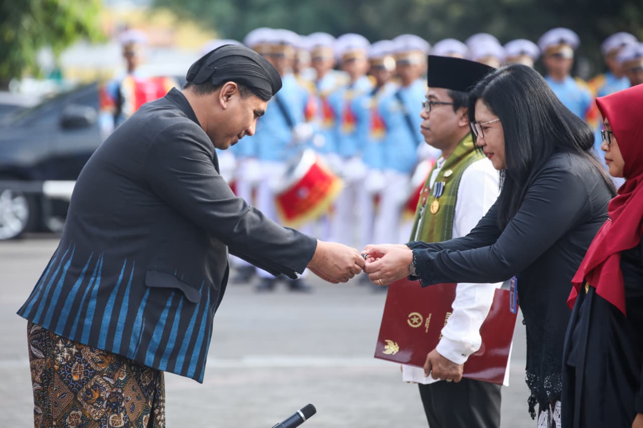 Hari Guru Nasional, Pemprov Jateng Tegaskan Komitmen untuk Guru Non ASN dan Swasta 