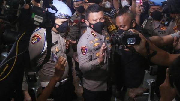 Kasus Brigadir J Disebut eks Kabais TNI Polisi Lawan Mafia: Barang Bukti Nggak Jelas  