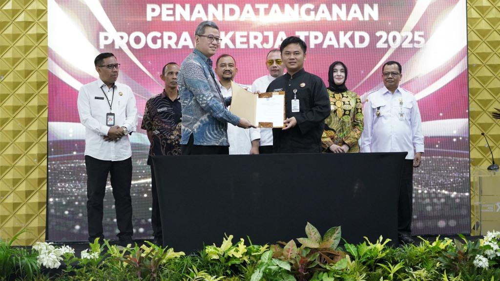 Bupati Dukung OJK Tingkatan Inklusi dan Literasi Keuangan di Kabupaten Tegal