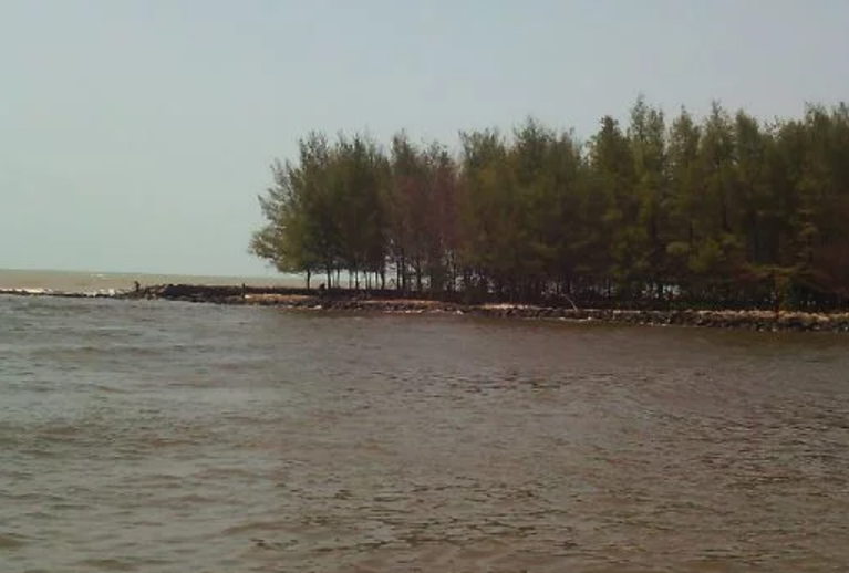 Mitos Pantai Slamaran Pekalongan, Konon Sebagai Tempat Pesugihan ke Dewi Lanjar