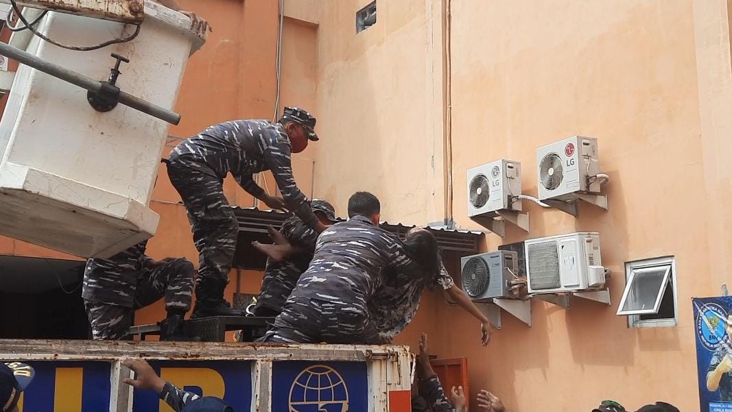 Mencekam, Suasana saat Kebakaran Karaoke Orange di Tegal yang Menewaskan 6 Orang