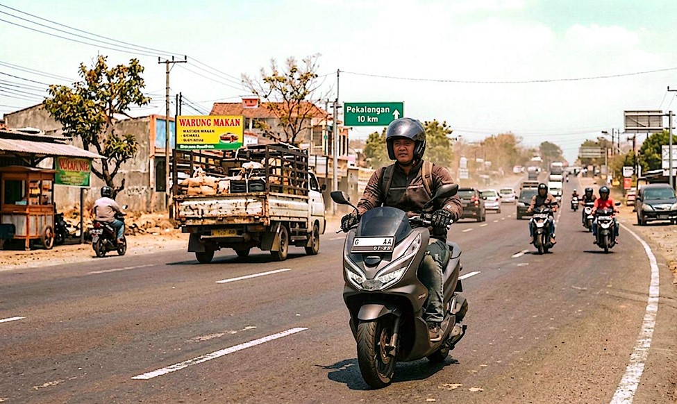 Tips Perjalanan saat Panas Ekstrem Transisi Kemarau: Cara Berkendara Aman & Nyaman