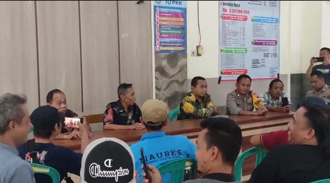 Berduaan dengan Perempuan di dalam Sebuah Rumah saat Jam Kerja, Oknum Sekdes di Tegal Digerebek Warganya